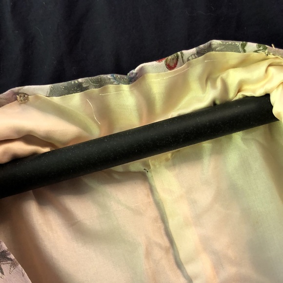 Vintage floral lightweight silk kimono - Picture 5 of 5